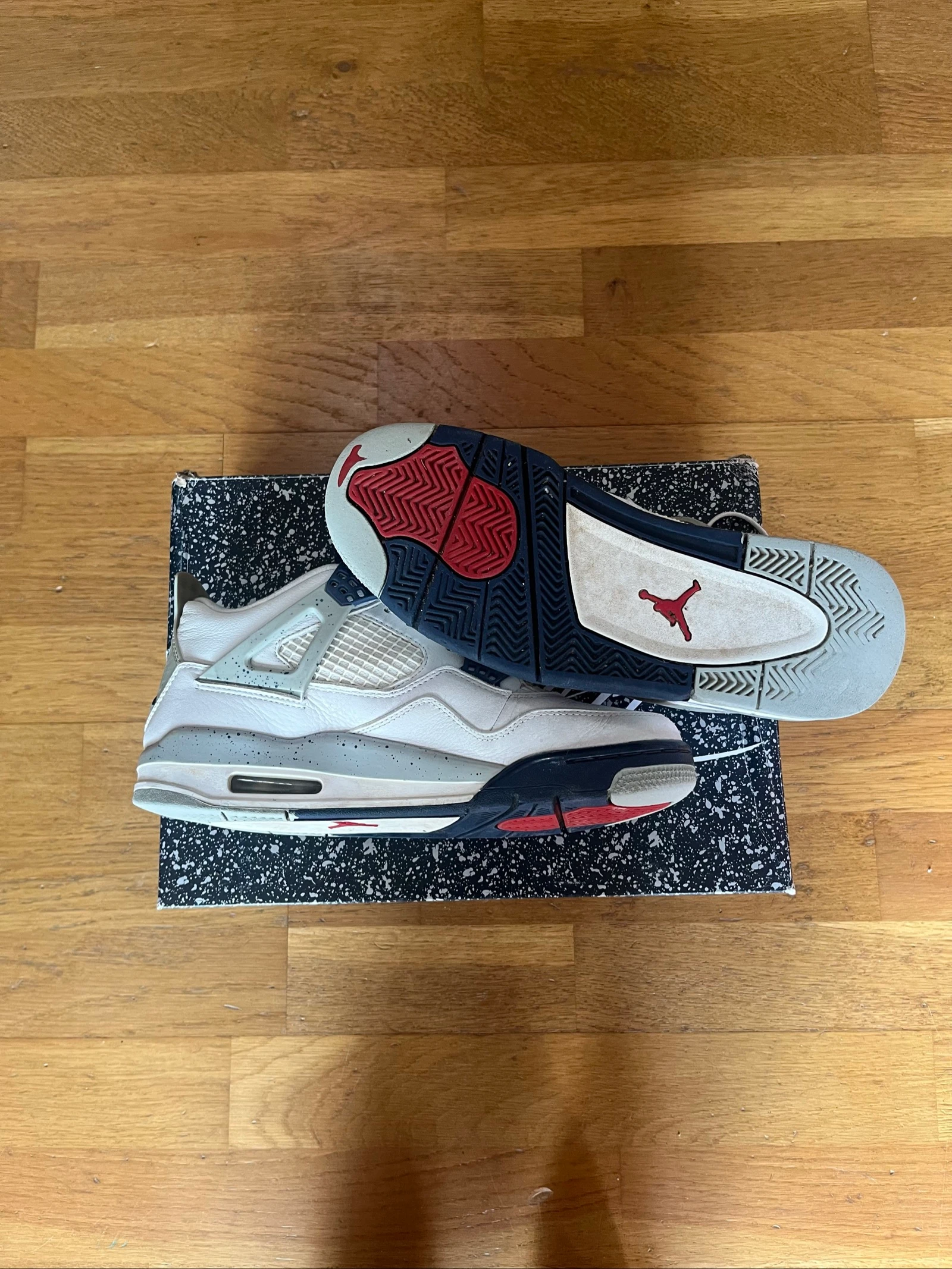 Air Jordan 4 Midnight Navy – photo 9